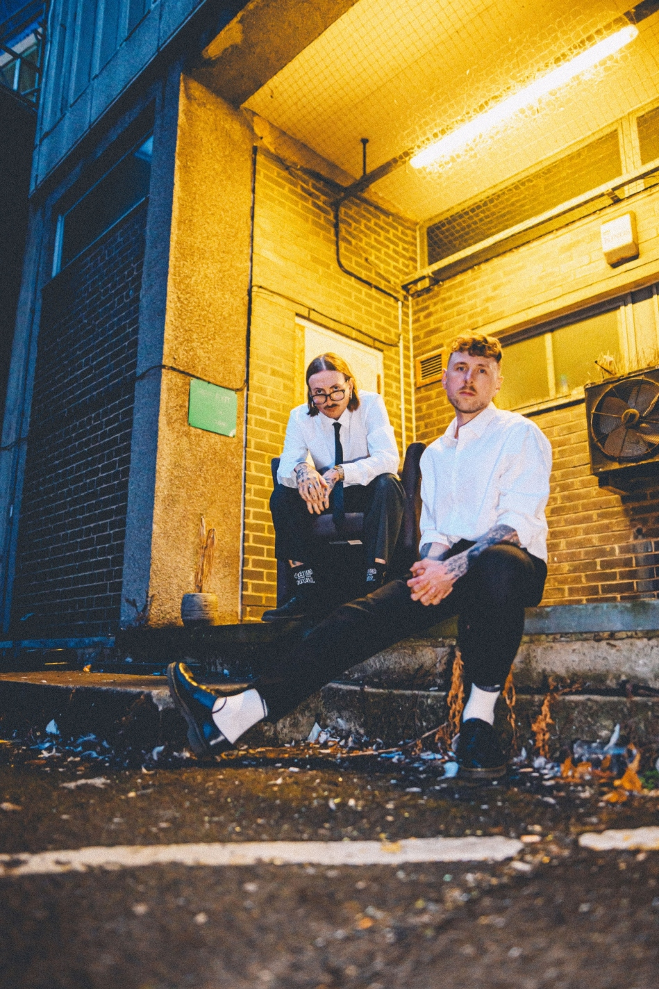 Snake Eyes (Brighton grit-pop diy power duo) live @ Club Pave